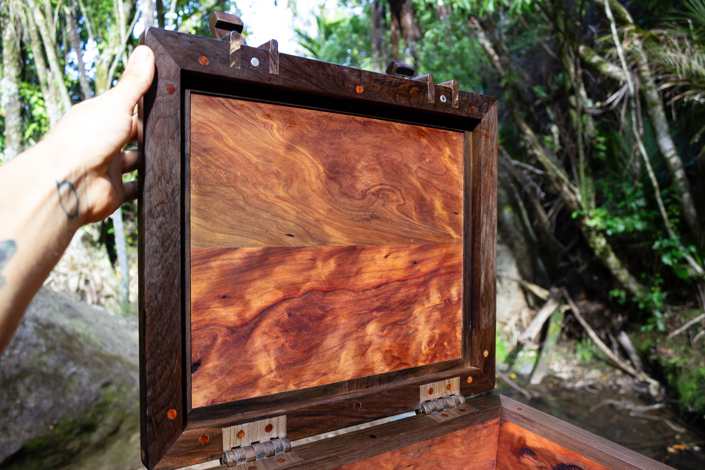Case #9 - River Totara - Karamatura lid